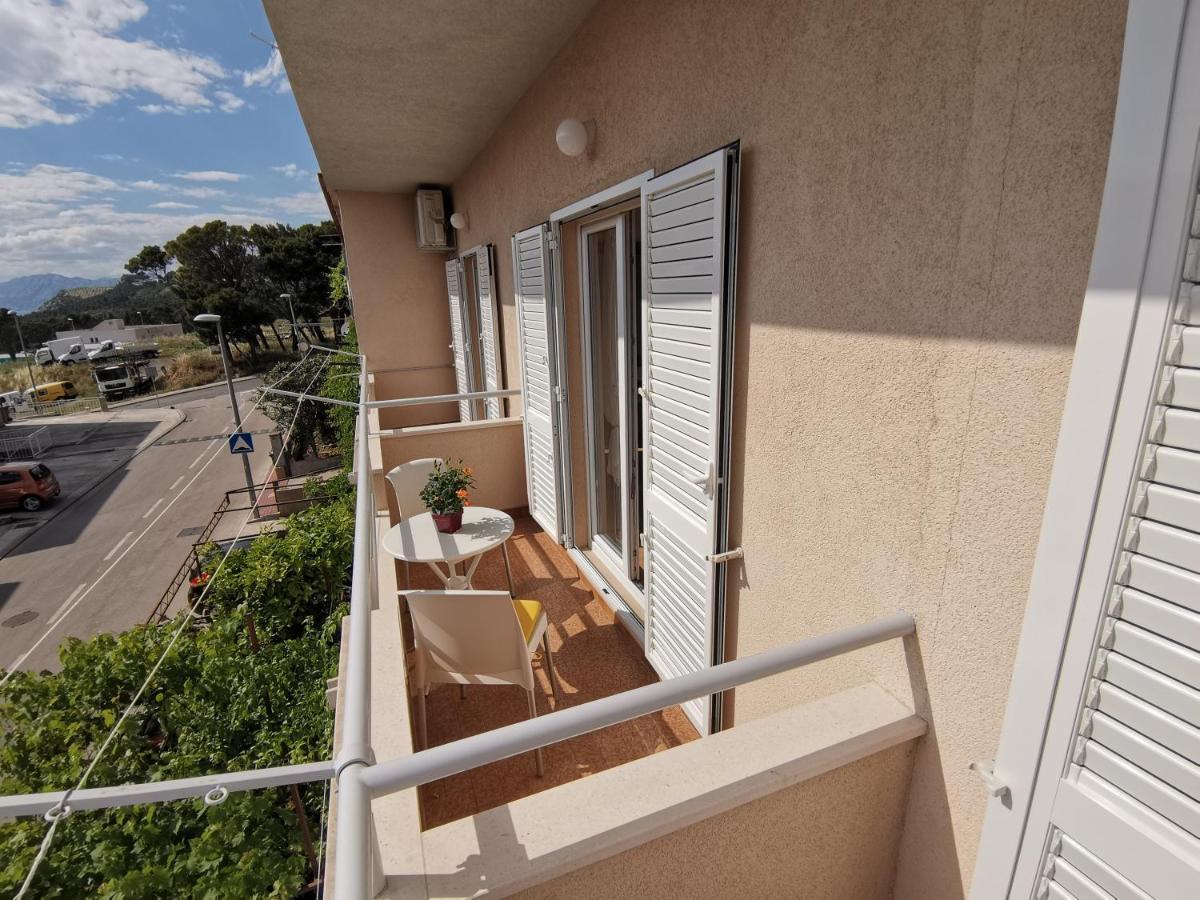 Apartmani Riba Makarska Exterior foto